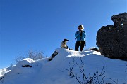 Alla piccola croce di cima Podona (1228 m) e alla grande croce dell’anticima (1183 m) da Salmezza l’8 marzo 2018 -  FOTOGALLERY